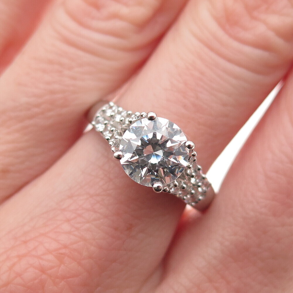 925 Sterling Silver Round-Cut C Z Engagement Ring Size 7.25